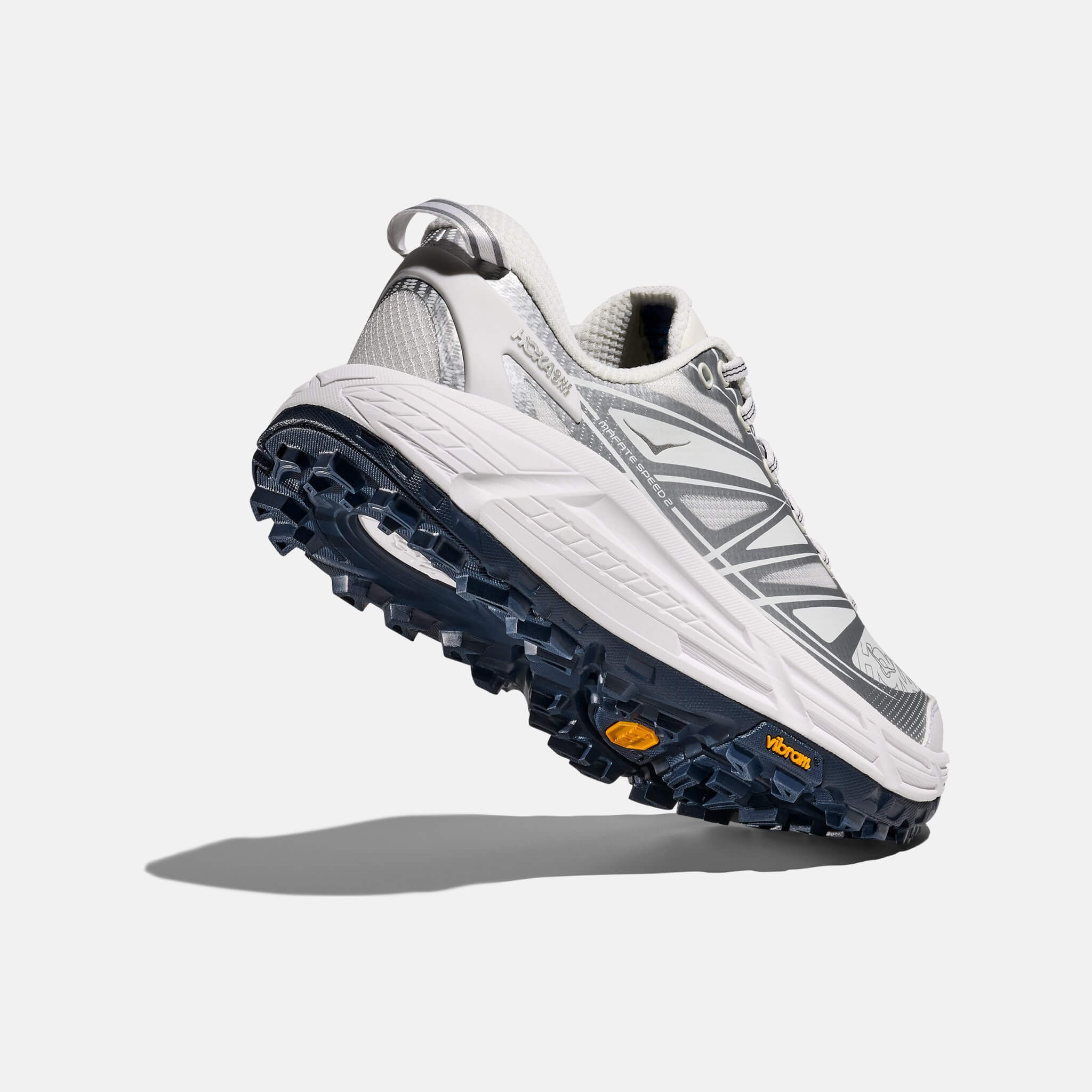 Pantofi sport alb-argintiu Hoka Mafate Speed 2 unisex