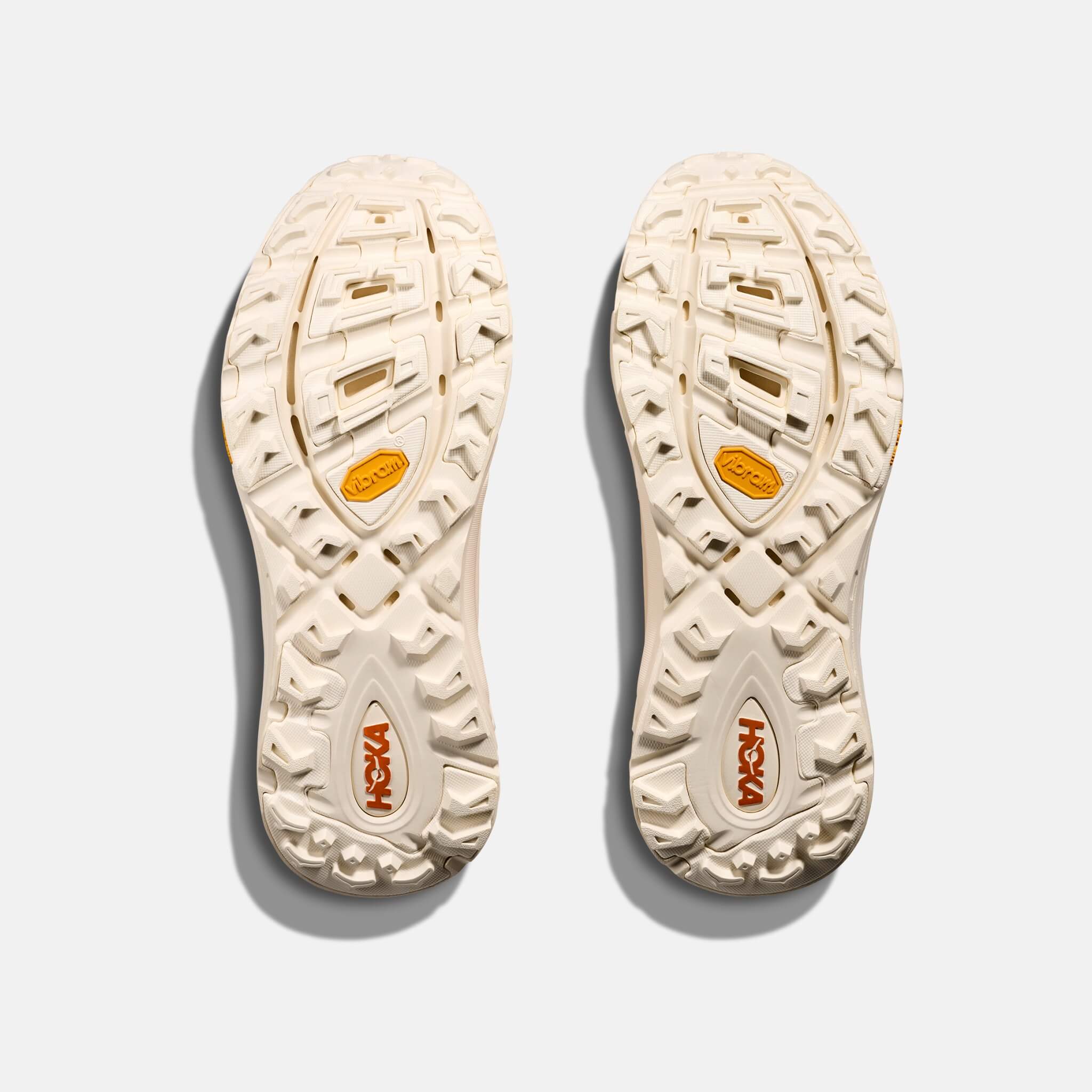 Pantofi de alergare portocaliu-bej Hoka Mafate Three2 unisex