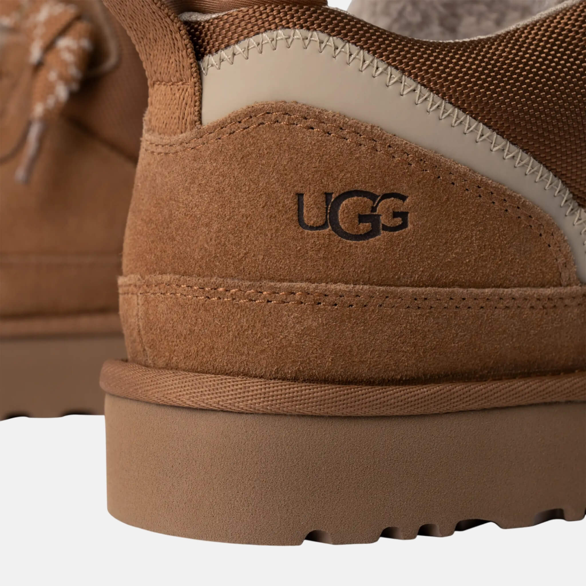 UGG Lowmel Chestnut