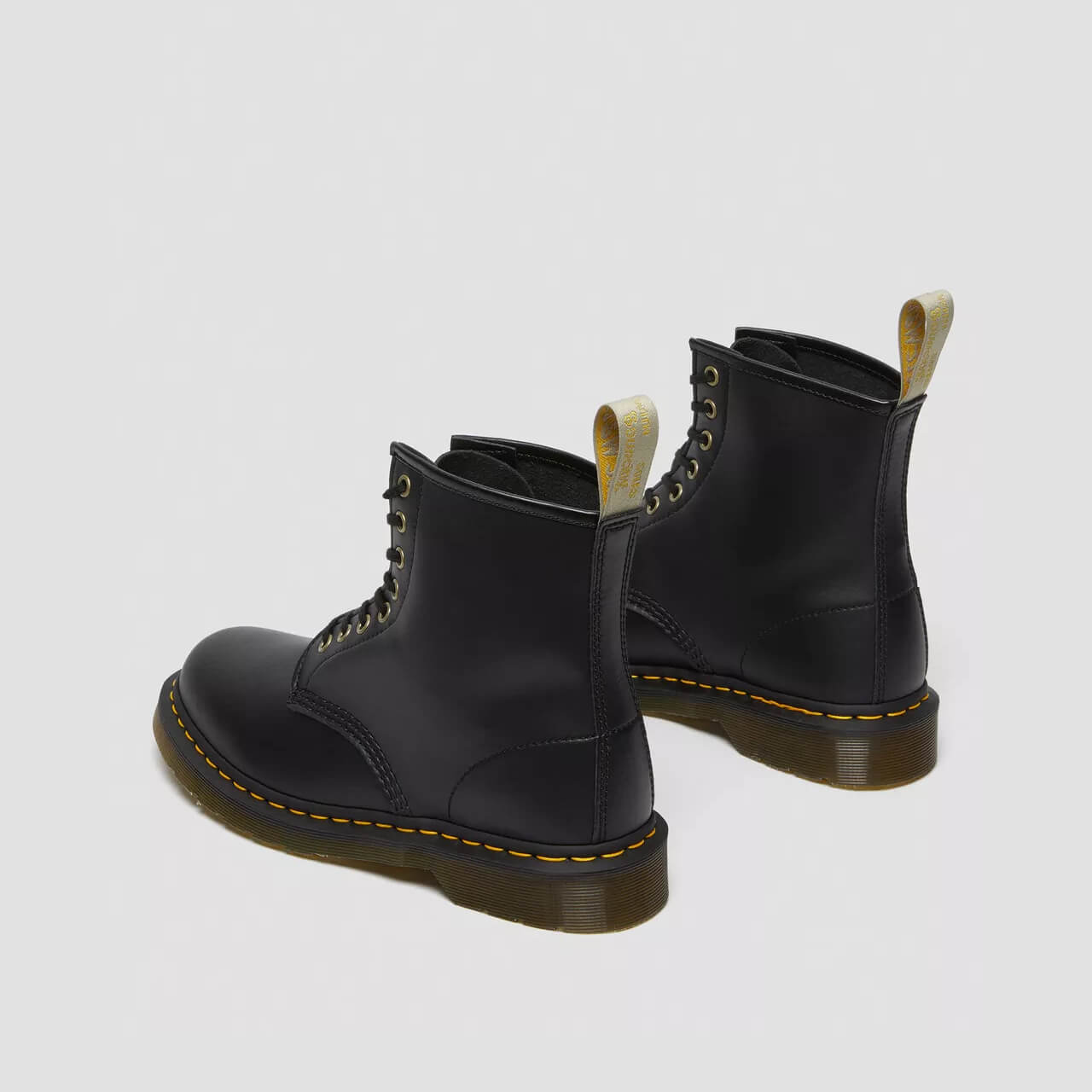 Ghete negre Dr. Martens 1460 Vegan