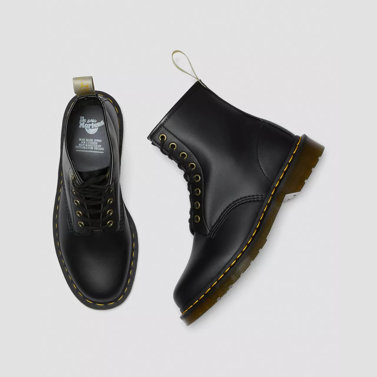 Ghete negre Dr. Martens 1460 Vegan