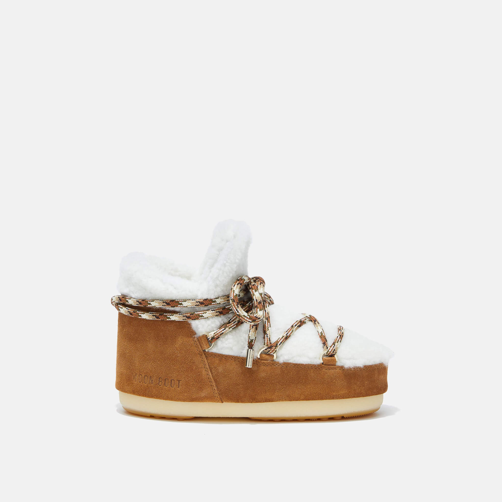 Cizme de iarnă maro-alb Moon Boot Pumps Shearling de damă