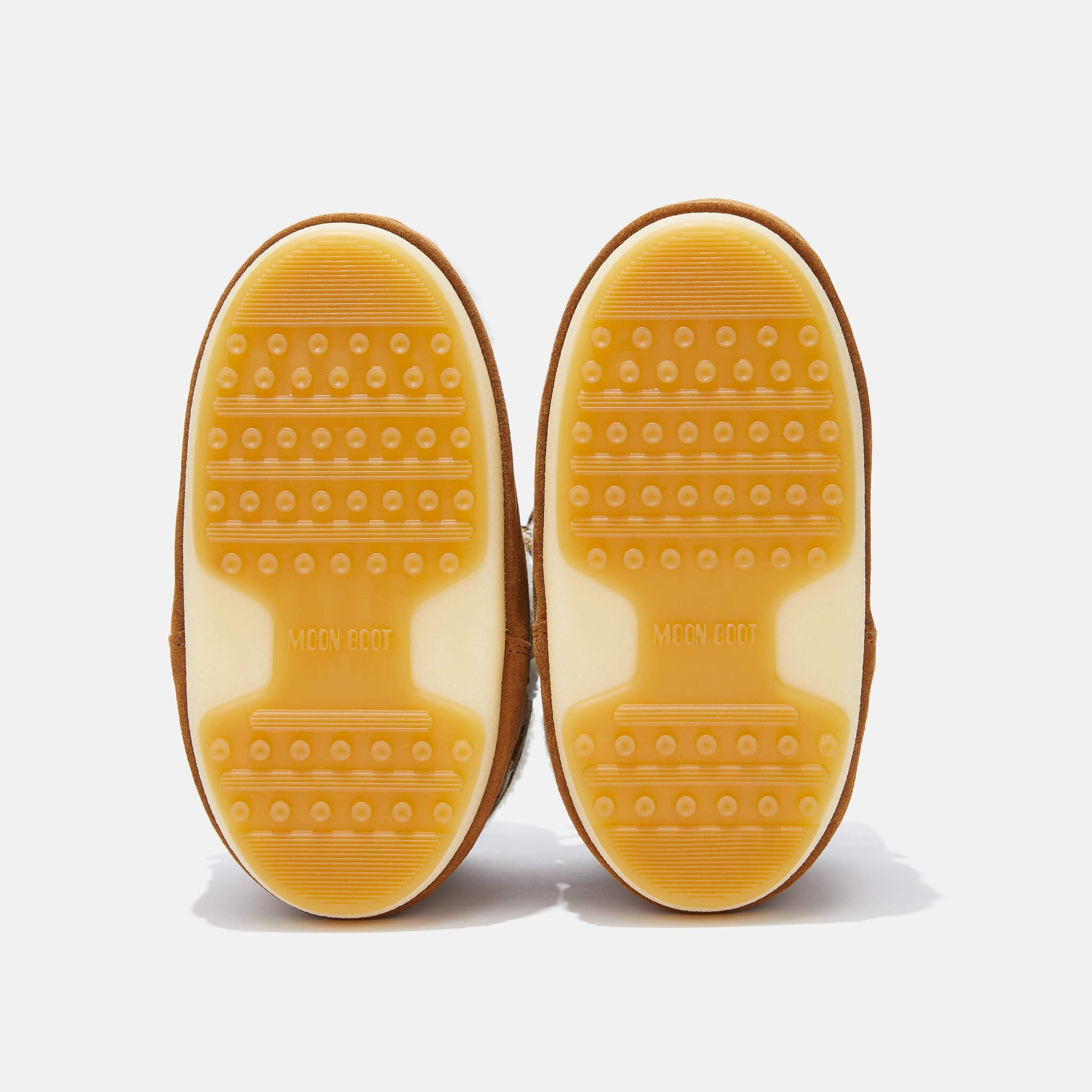 Cizme de iarnă maro-alb Moon Boot Pumps Shearling de damă