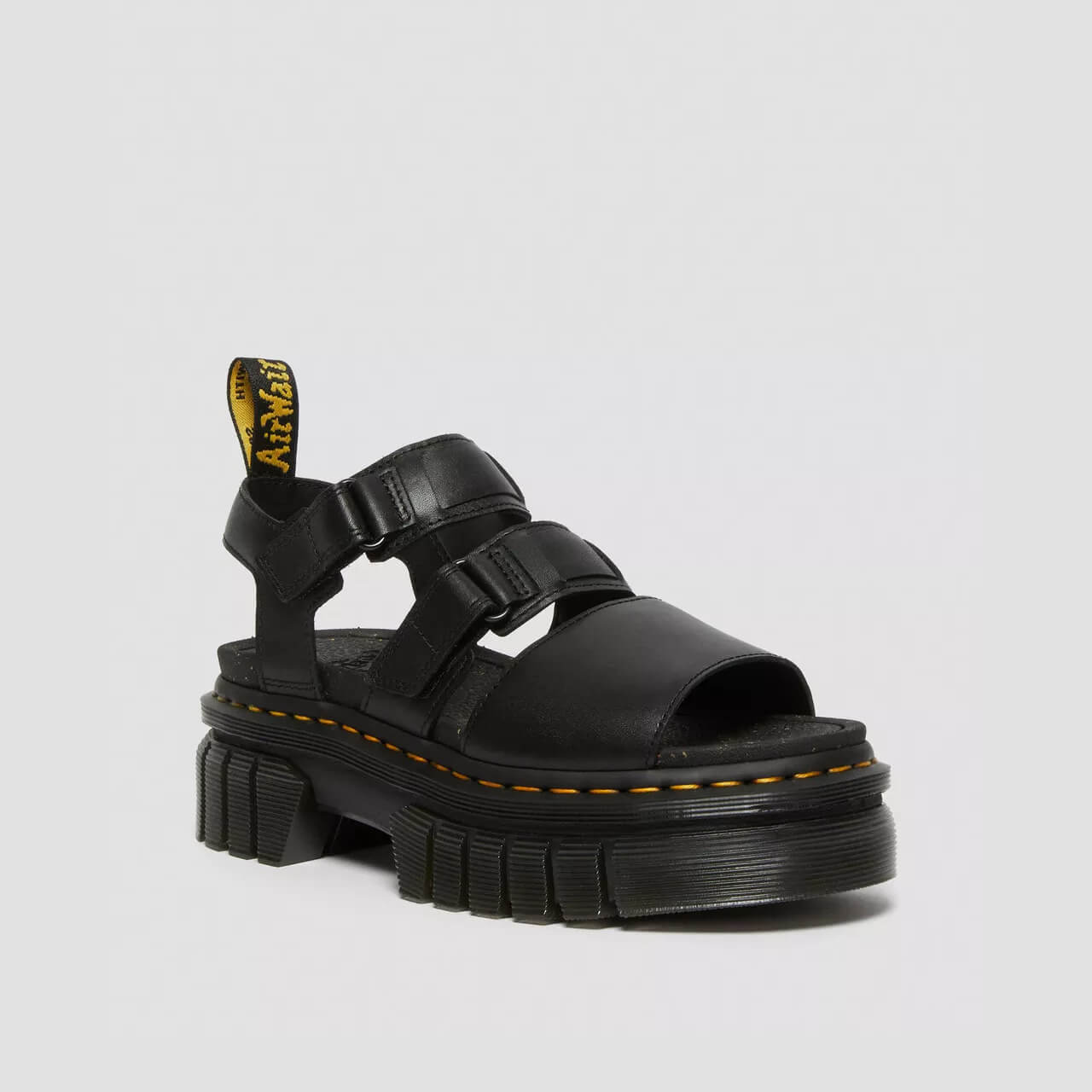 Sandale negre Dr. Martens Ricki 3-Strap de damă