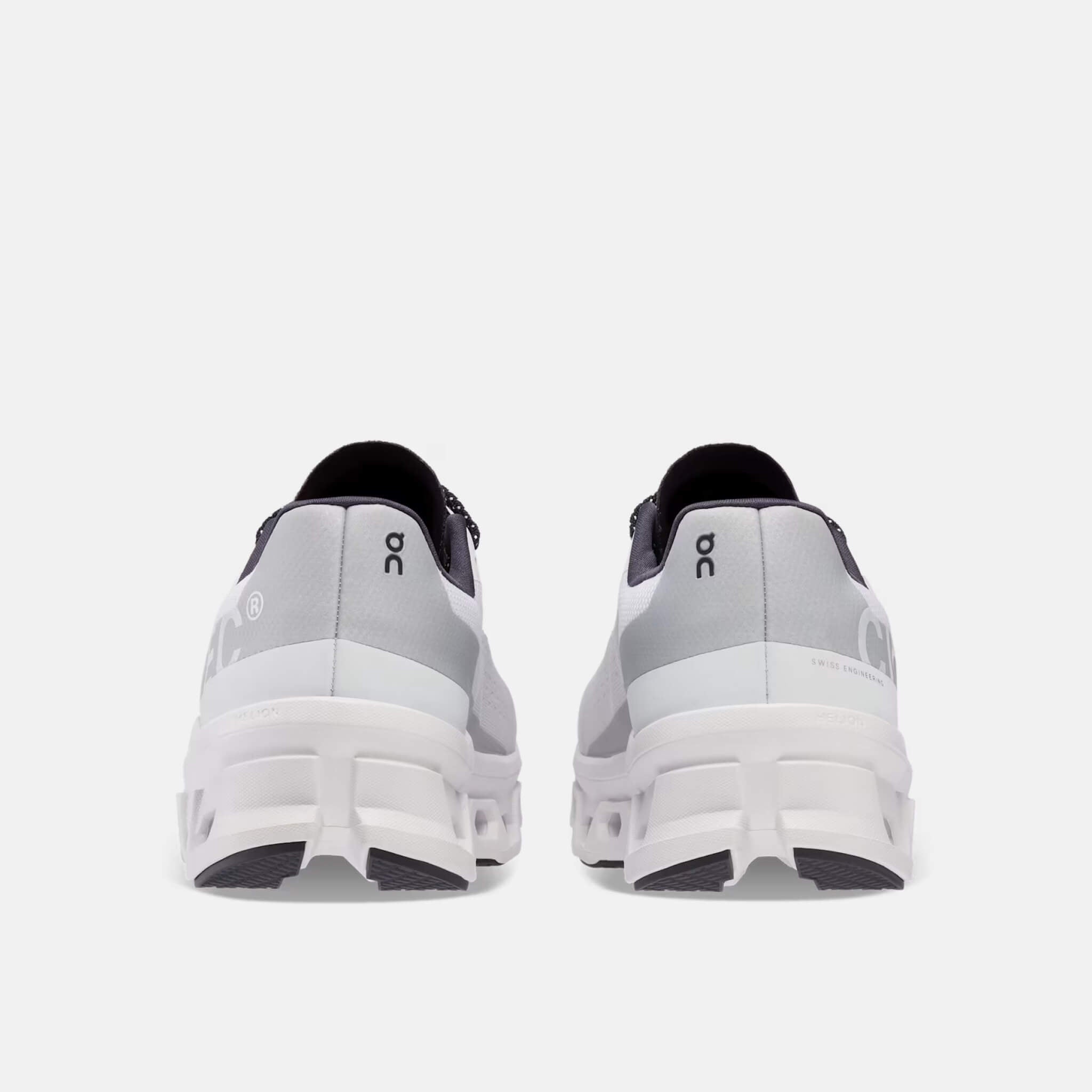 Pantofi de alergare albi On Cloudmonster bărbați