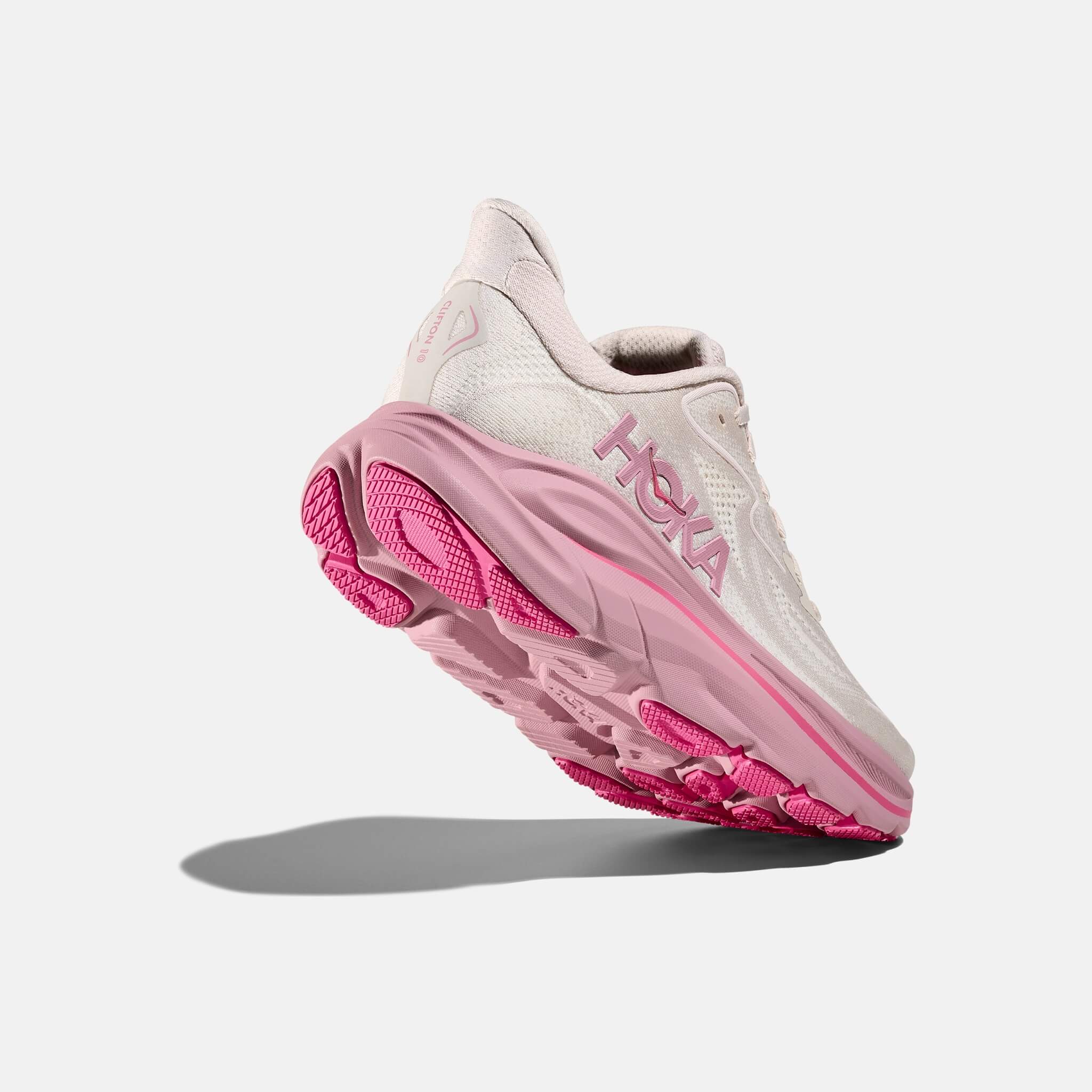 Pantofi sport crem-roz Hoka Clifton 10 de damă