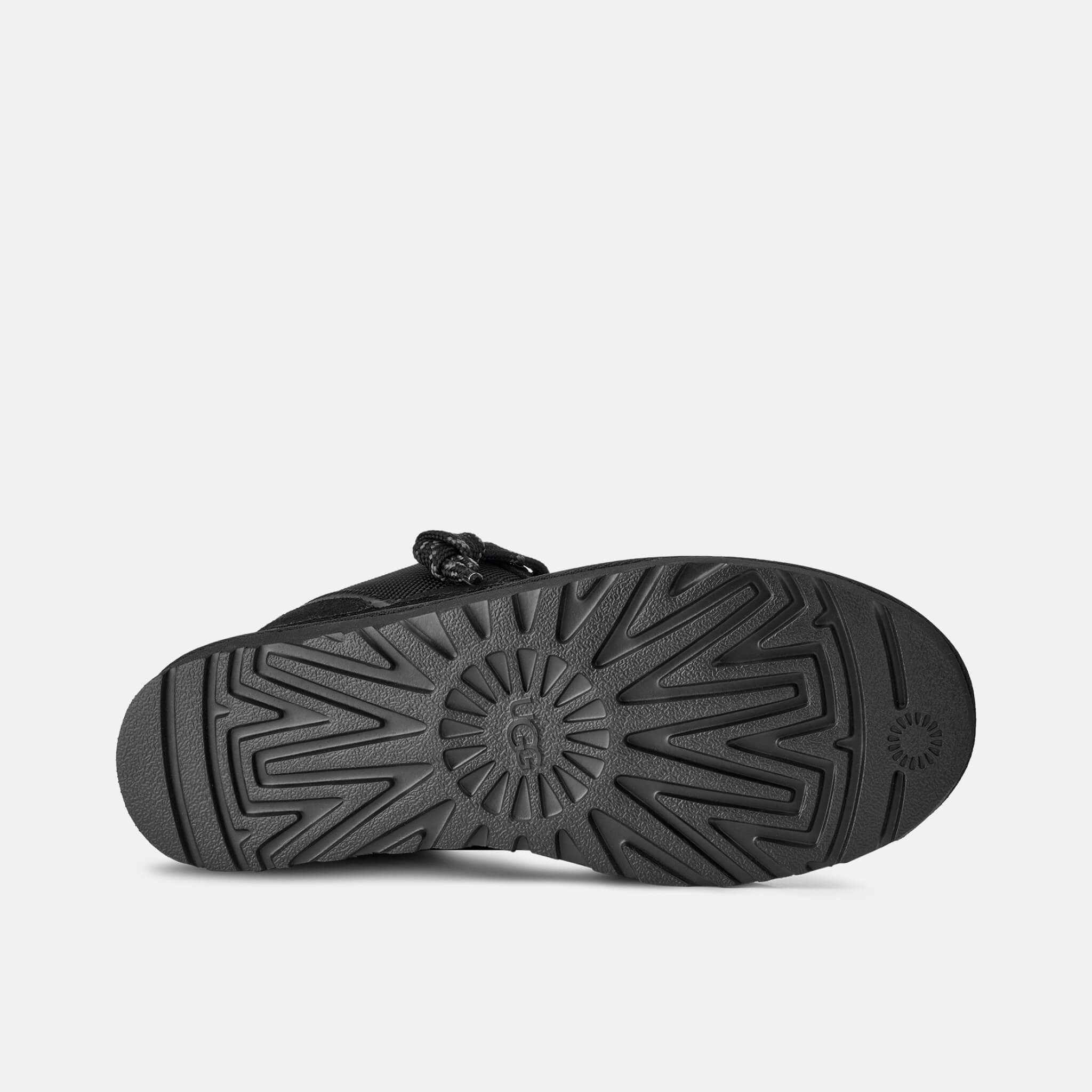 UGG Lowmel Black