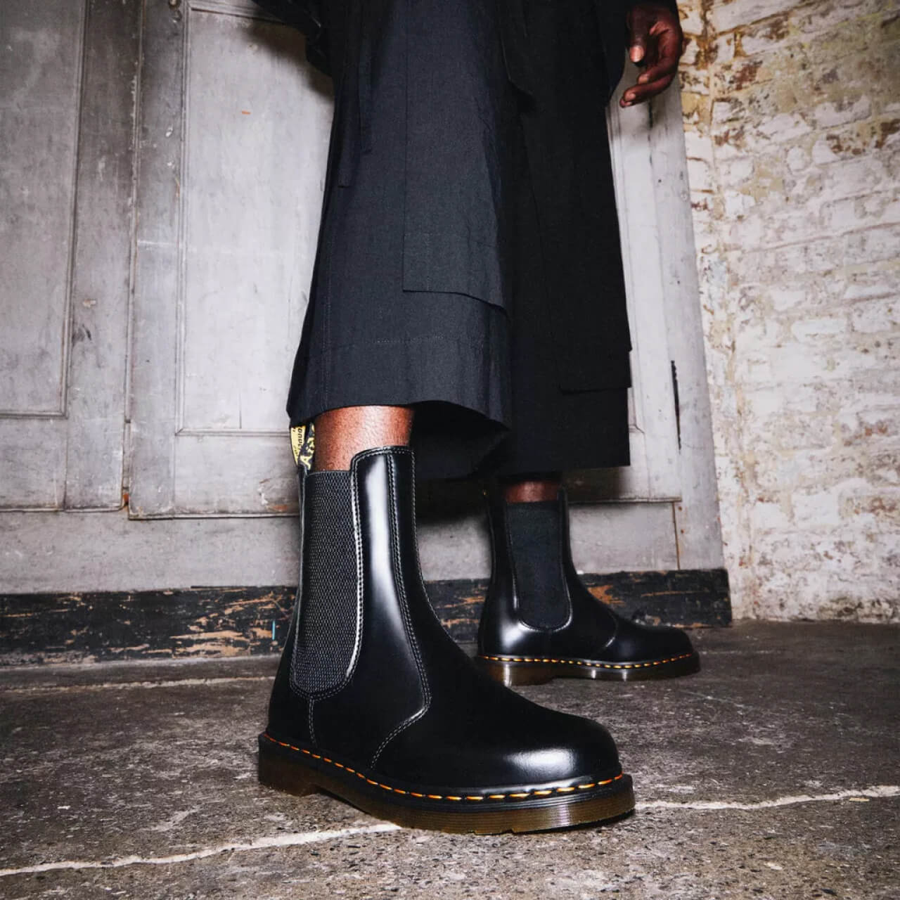 Ghete negre chelsea Dr. Martens 2976 Hi
