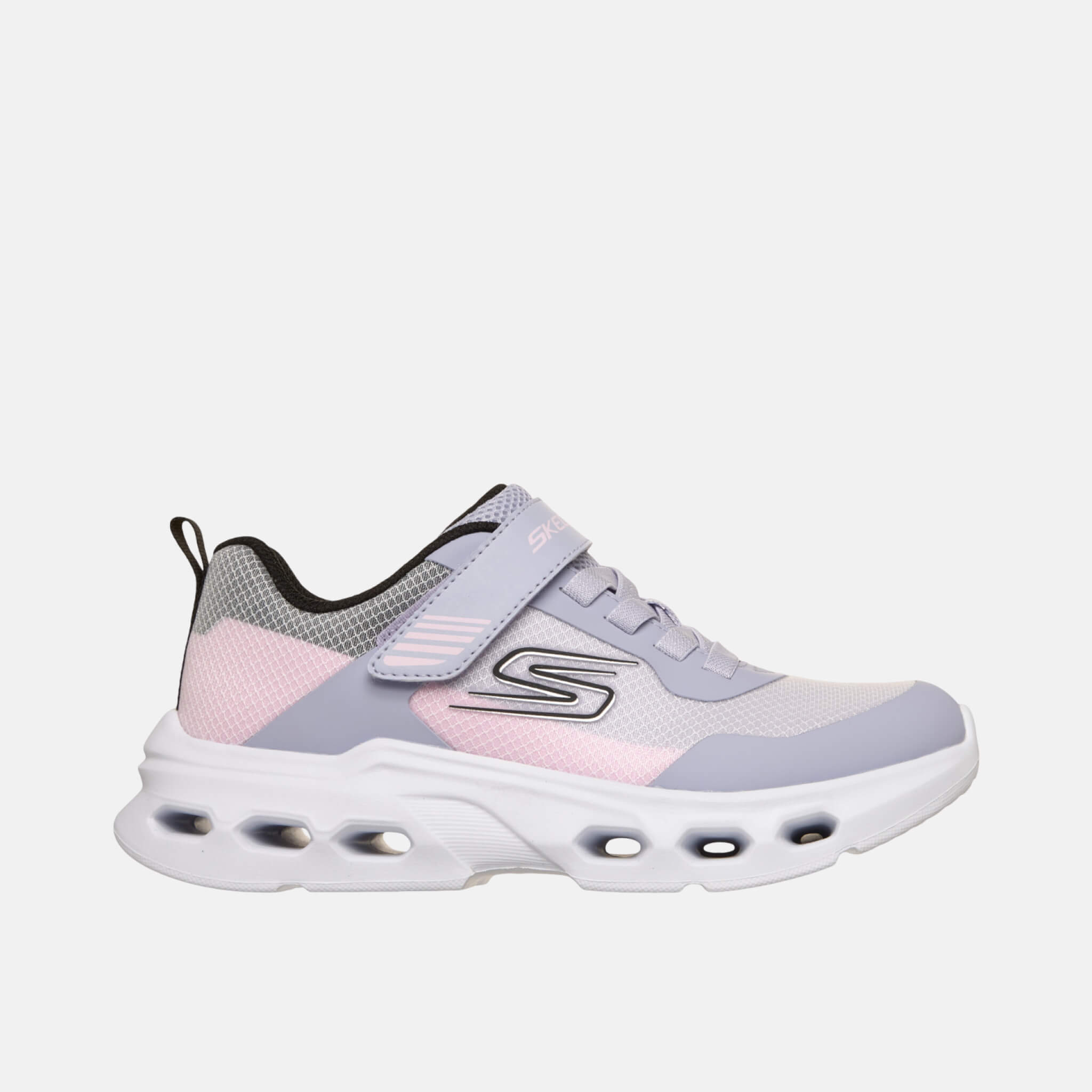 303682L_LVMT_01.jpg