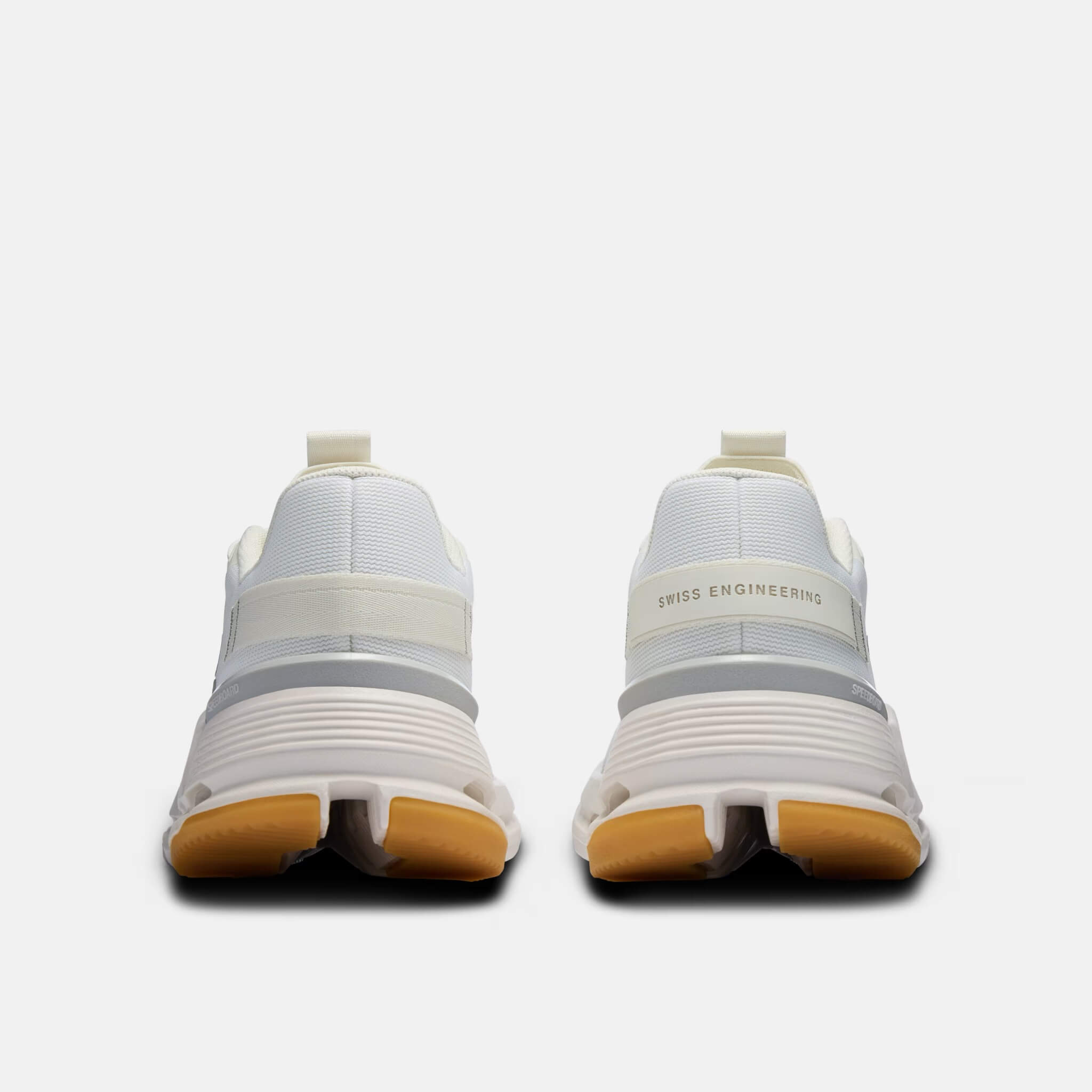 Pantofi sport casual albi On Cloudnova Form 2 de damă
