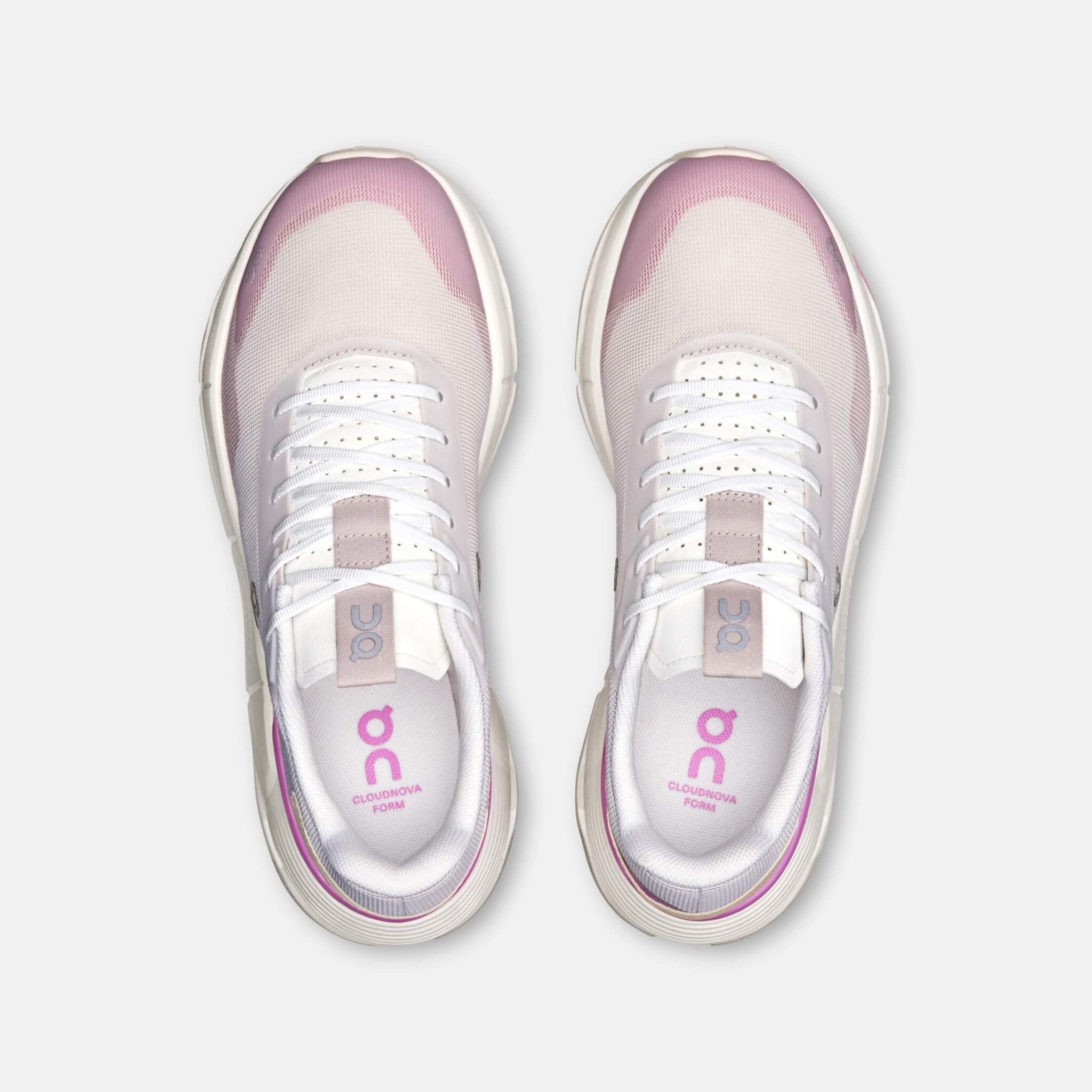 Pantofi sport casual alb-roz On Cloudnova Form 2 de damă