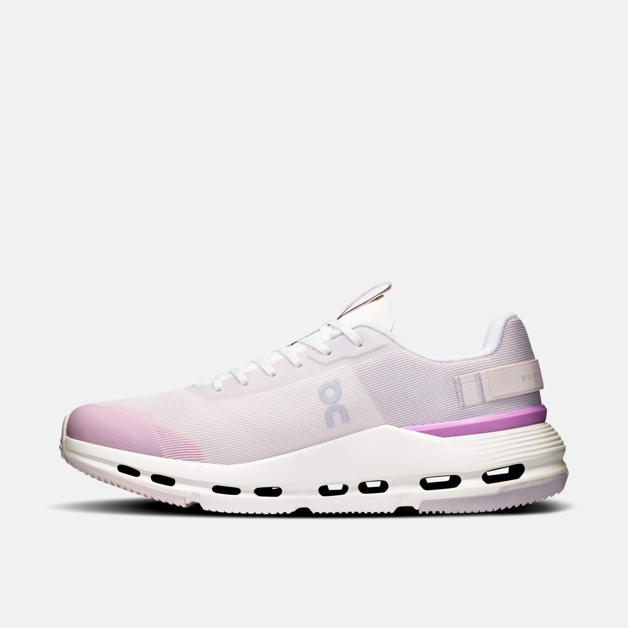 Pantofi sport casual alb-roz On Cloudnova Form 2 de damă