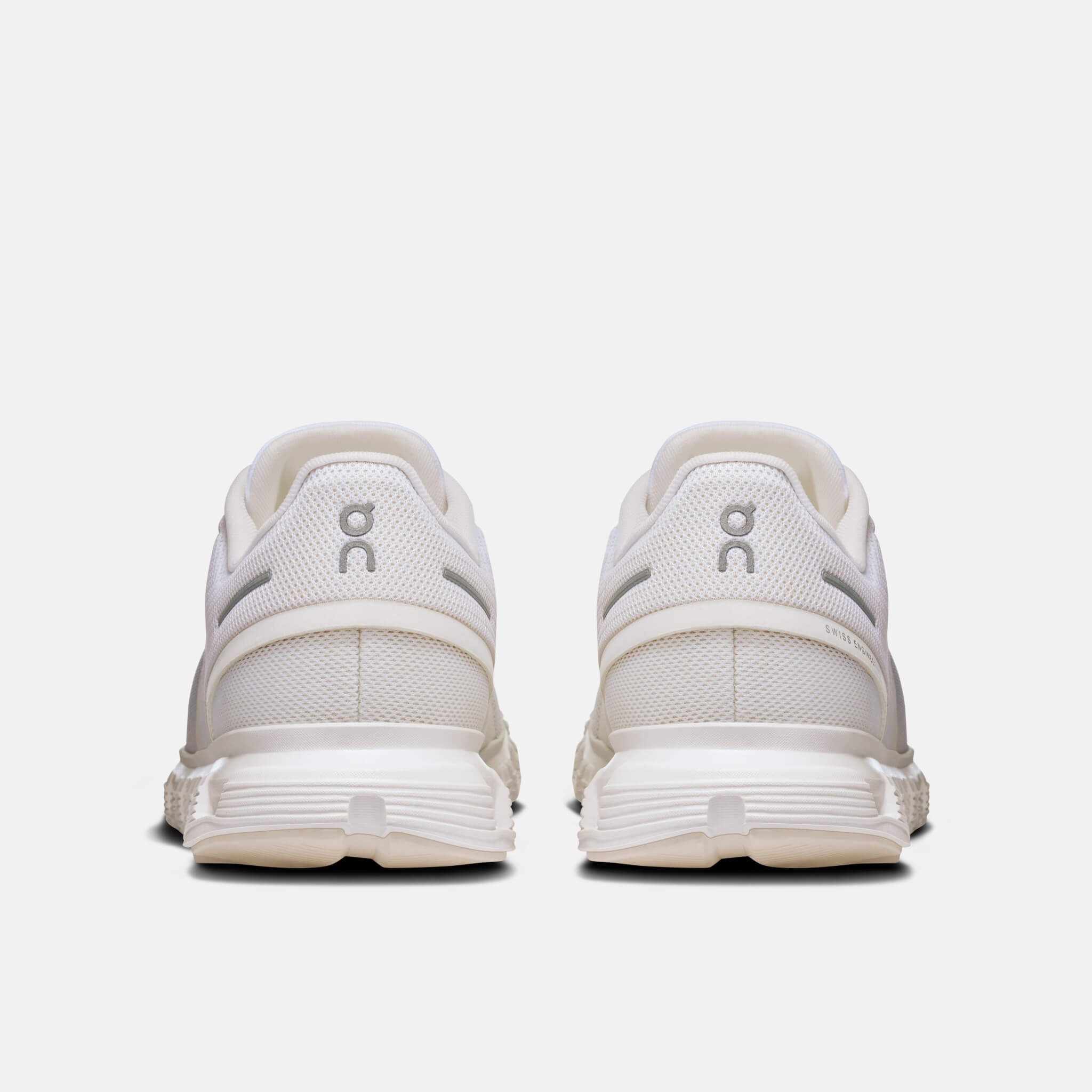 Pantofi sport casual albi On Cloud 6 de damă