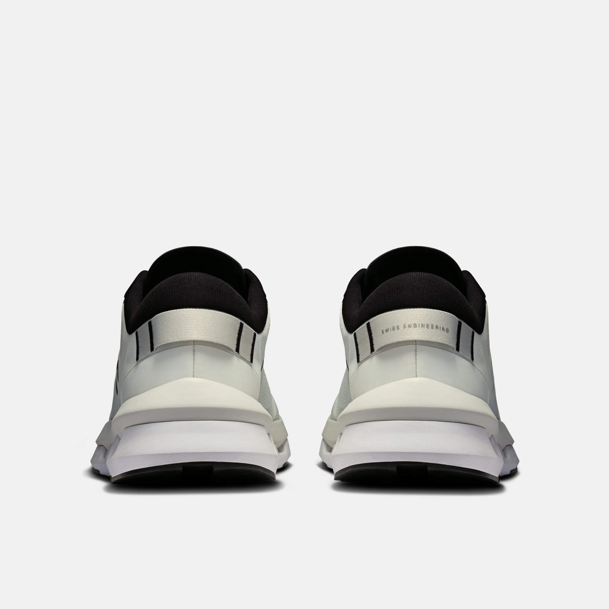 Pantofi sport casual negru-alb On Cloudzone de damă