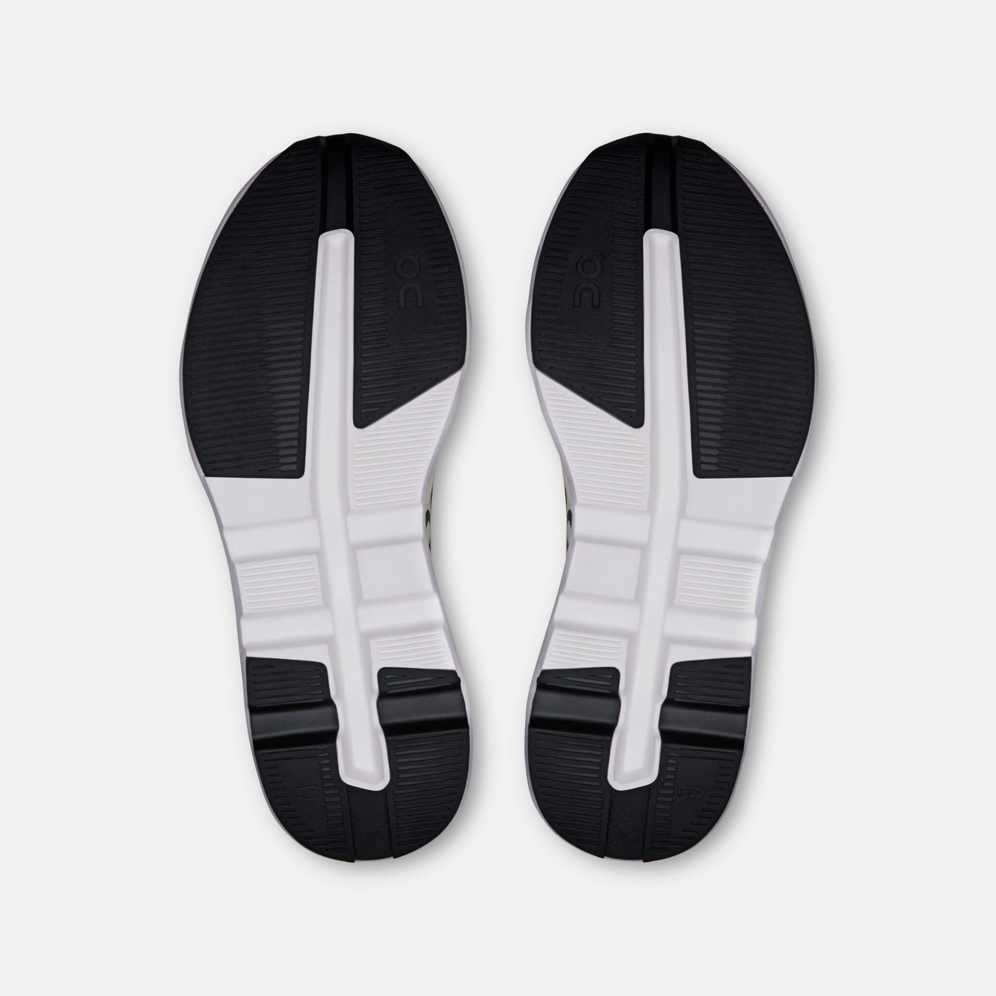 Pantofi sport casual negru-alb On Cloudzone de damă