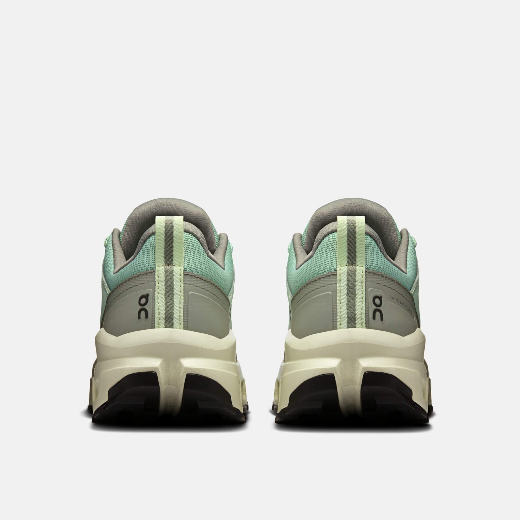 Pantofi outdoor verzi On Cloudrock Low WP de damă