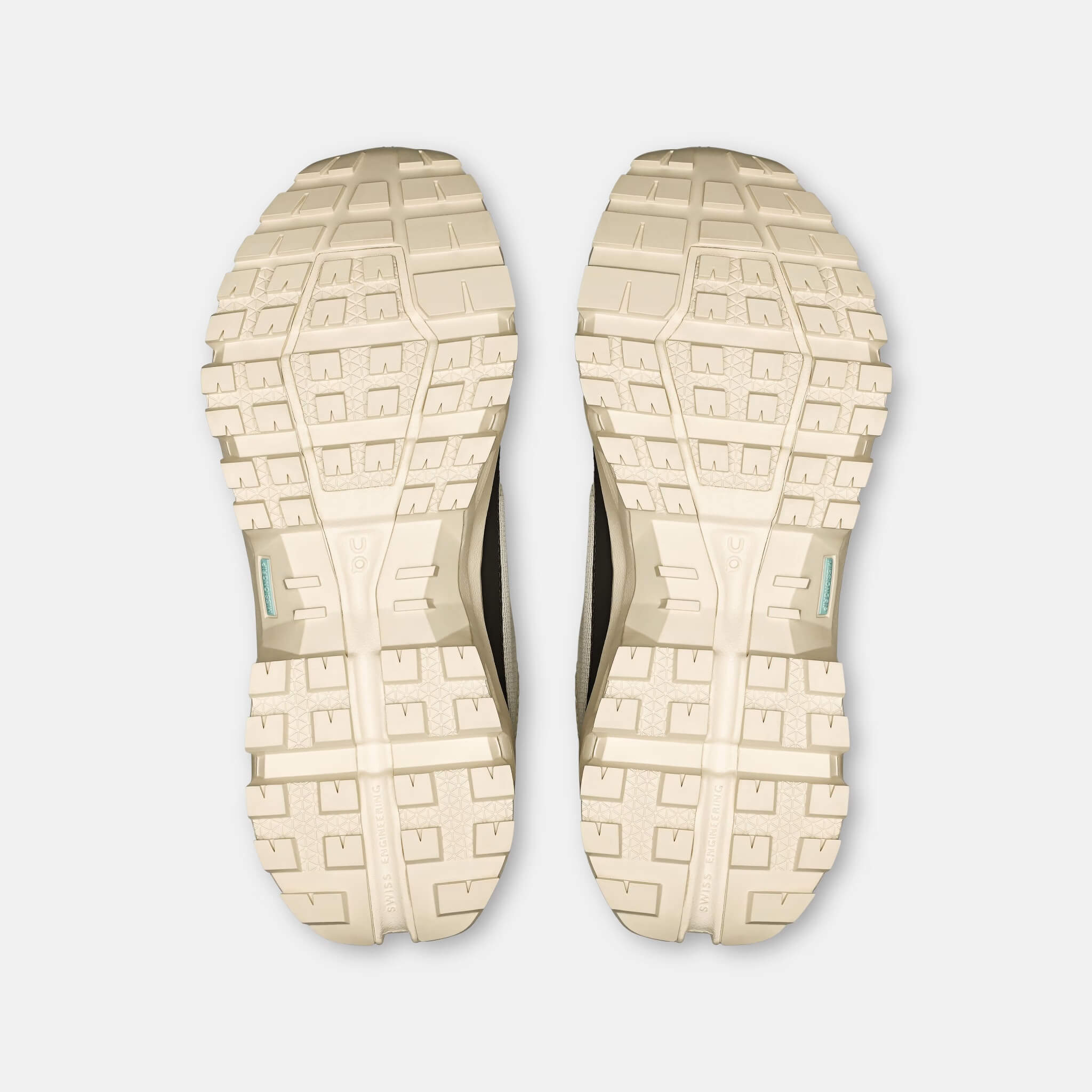 Pantofi outdoor gri ON Cloudrock Low WP de damă