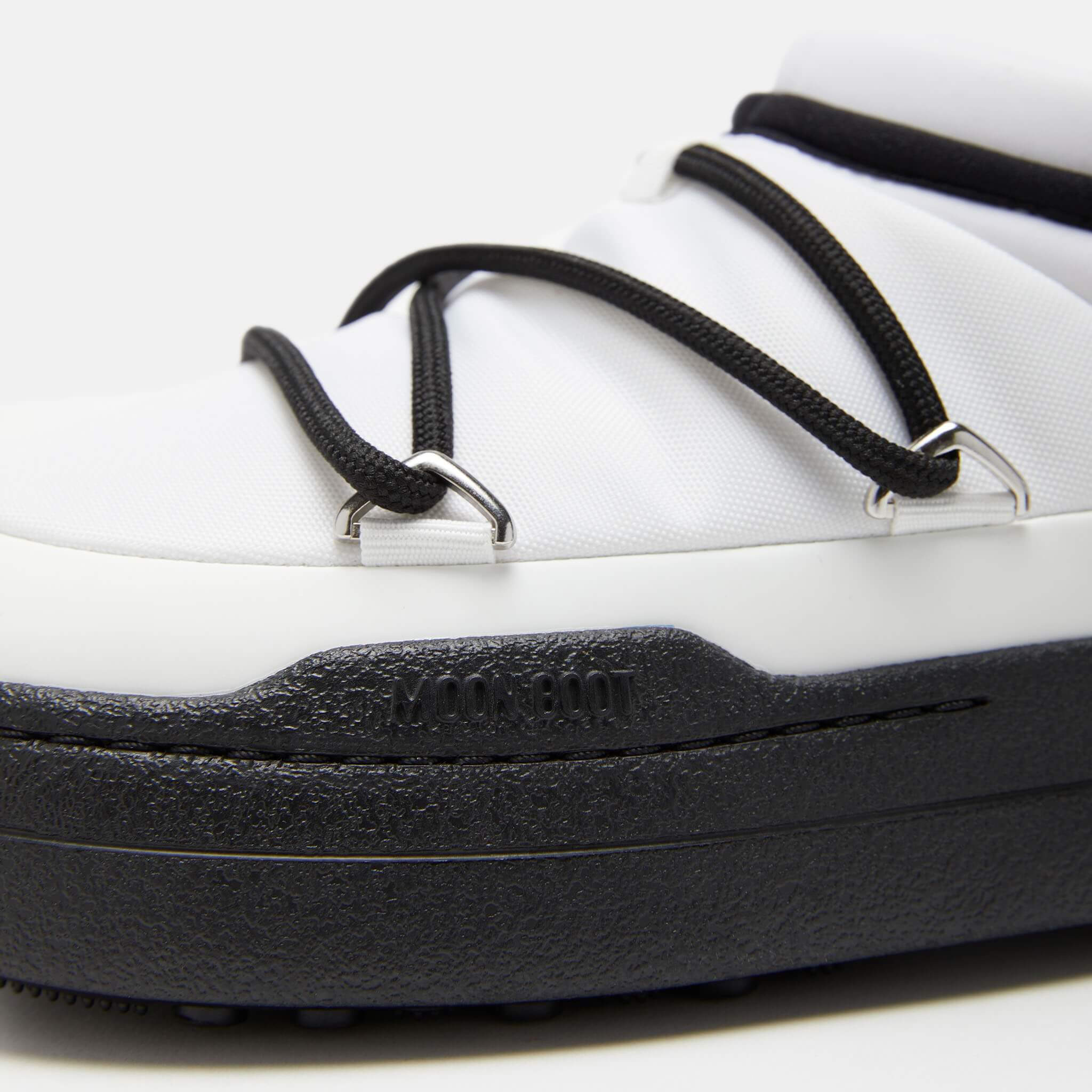 Slip-on alb-negru Moon Boot Park Icon de damă